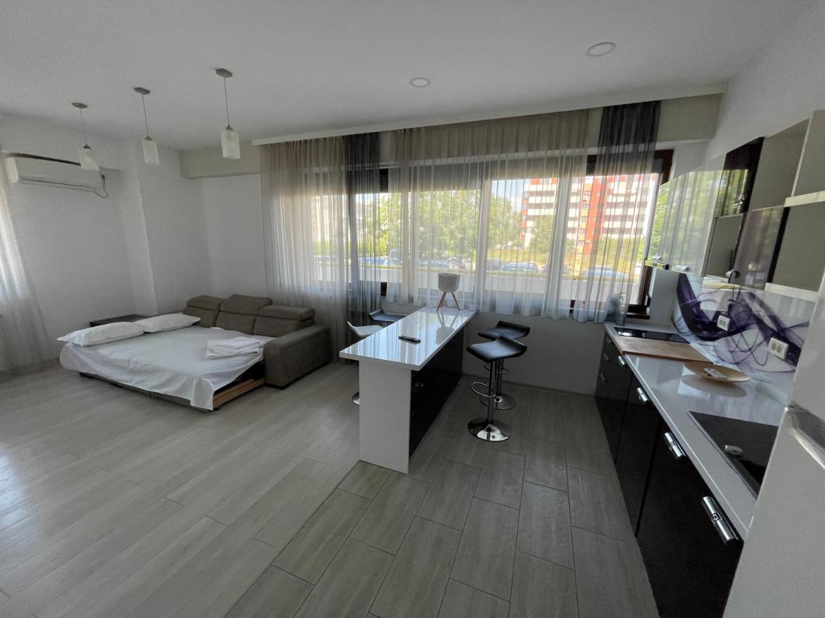 Mamaia Lake Apartments コンスタンツァ エクステリア 写真