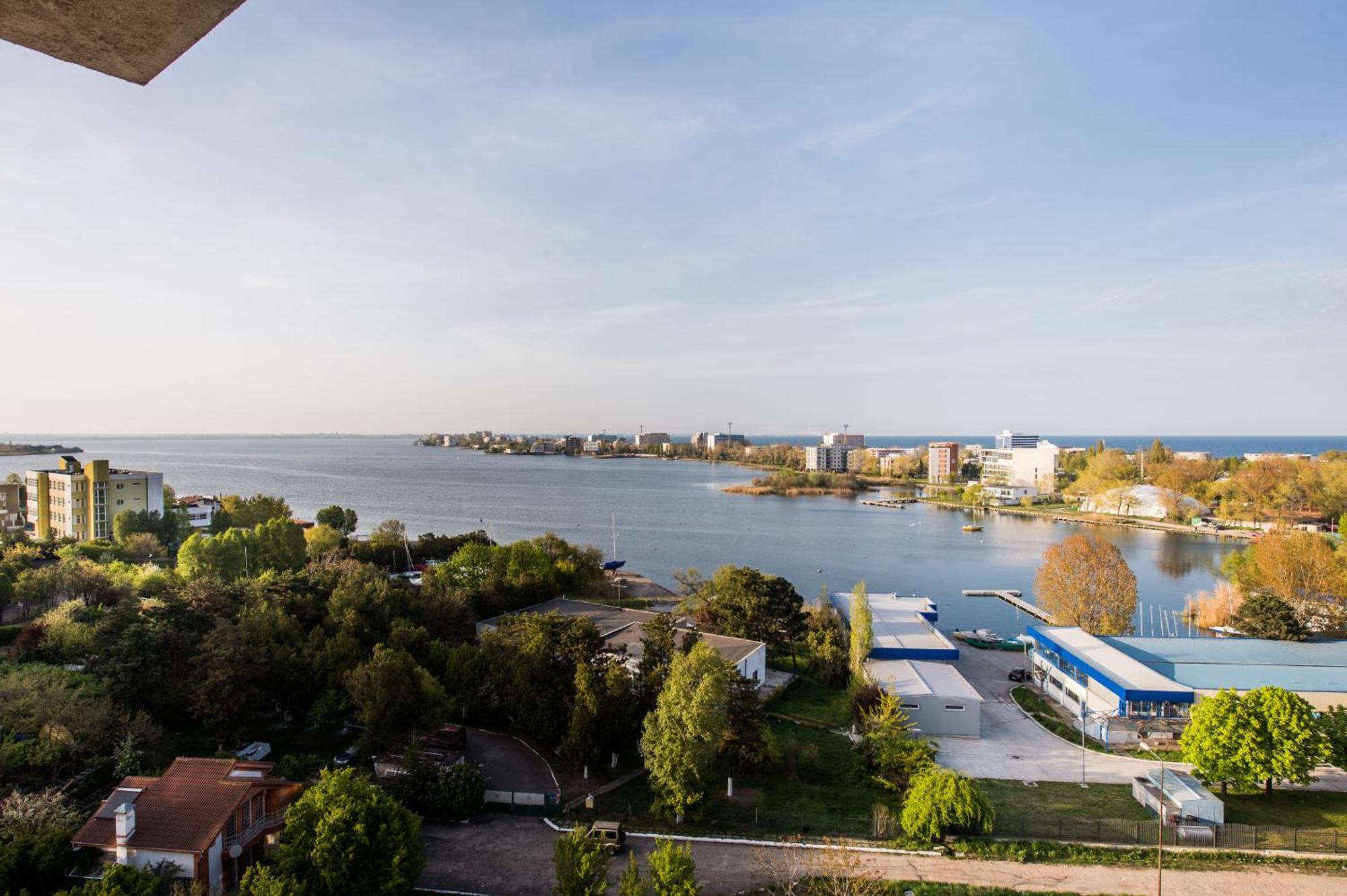 Mamaia Lake Apartments コンスタンツァ エクステリア 写真
